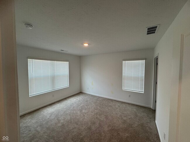 Building Photo - 11275 Quillow Way