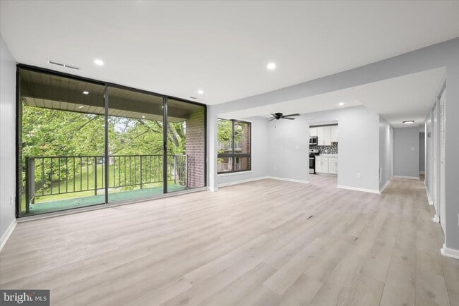 Building Photo - 7967 Riggs Rd