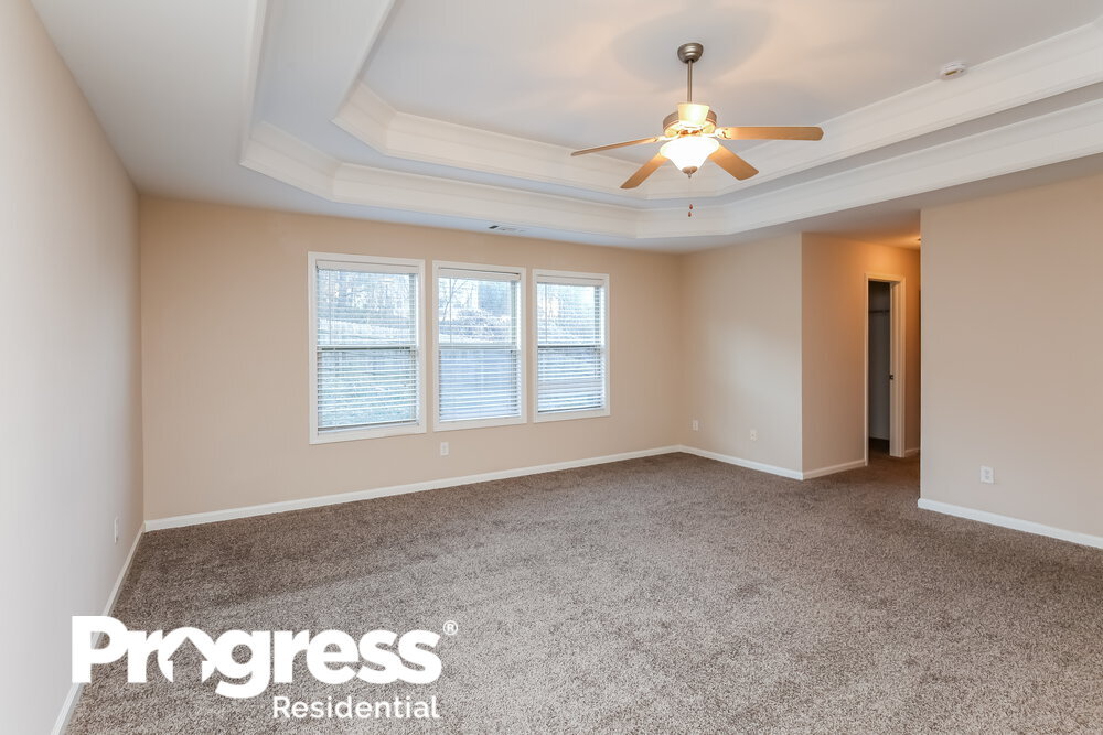 Building Photo - 1393 Sparkling Cove Dr