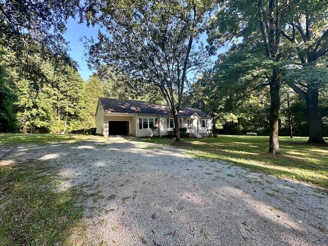 Building Photo - 5909 George King Rd