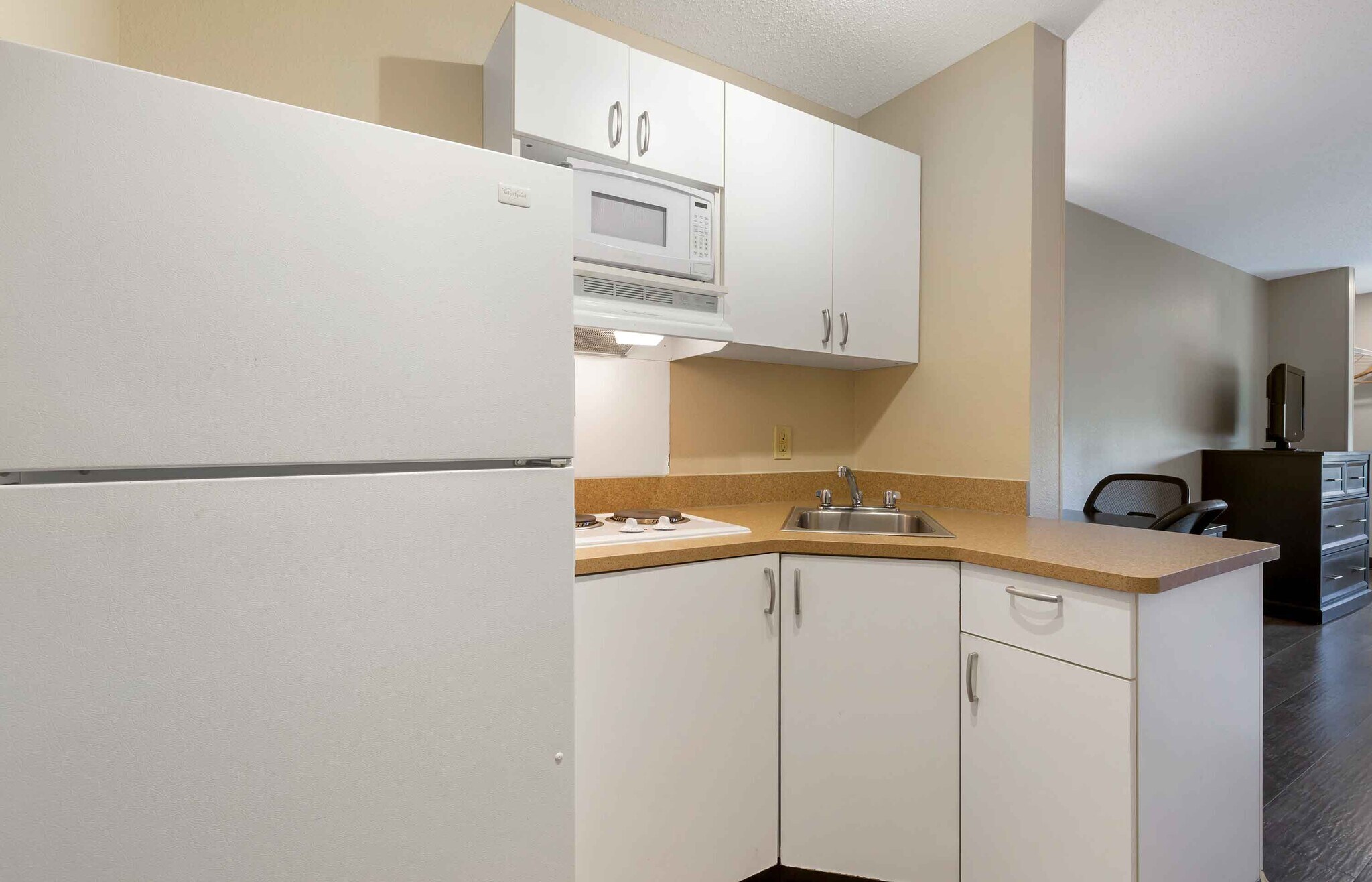 Building Photo - Furnished Studio-Washington, D.C. - Centre...