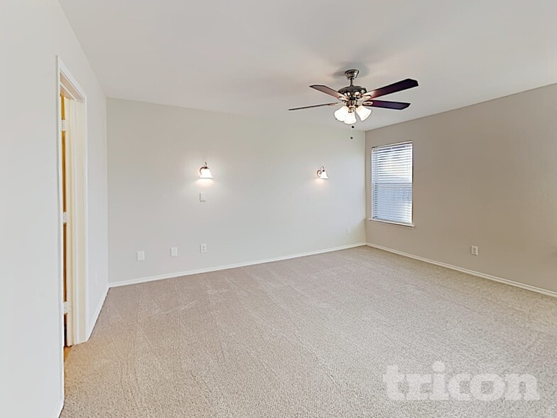 Building Photo - 413 Rustic Grove Ln