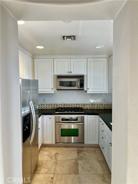 Building Photo - 12975 Agustin Pl
