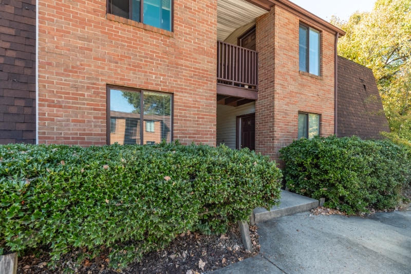 Building Photo - 511 Poplar St