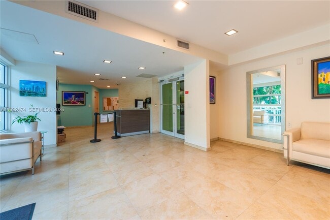 Building Photo - 816 NW 11th St