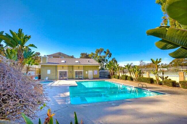 Building Photo - 524 Telegraph Canyon Rd