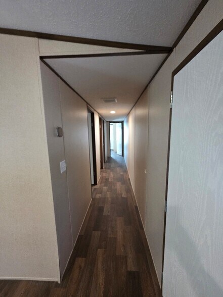 Building Photo - 27 Sam Doyle Dr