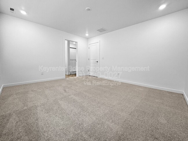 Building Photo - 4120 W Perspective St