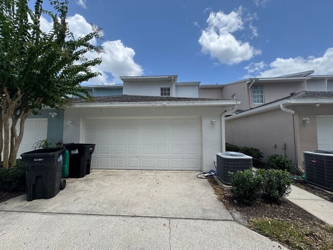 Building Photo - 3548 Peppervine Dr