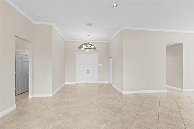 Building Photo - 1441 Cardinal Way