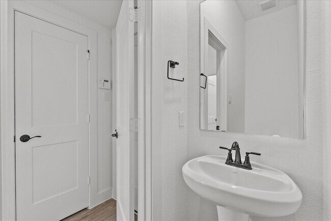 Building Photo - 5218 Sage Hls Dr