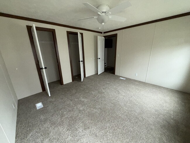 Building Photo - Rare 4-Bedroom Home – Perfect for Larger Families!