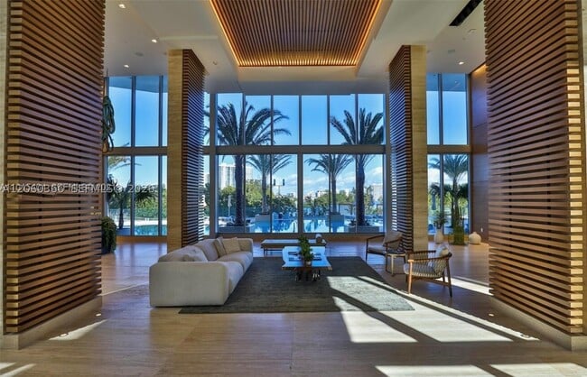 Building Photo - 16385 Biscayne Blvd