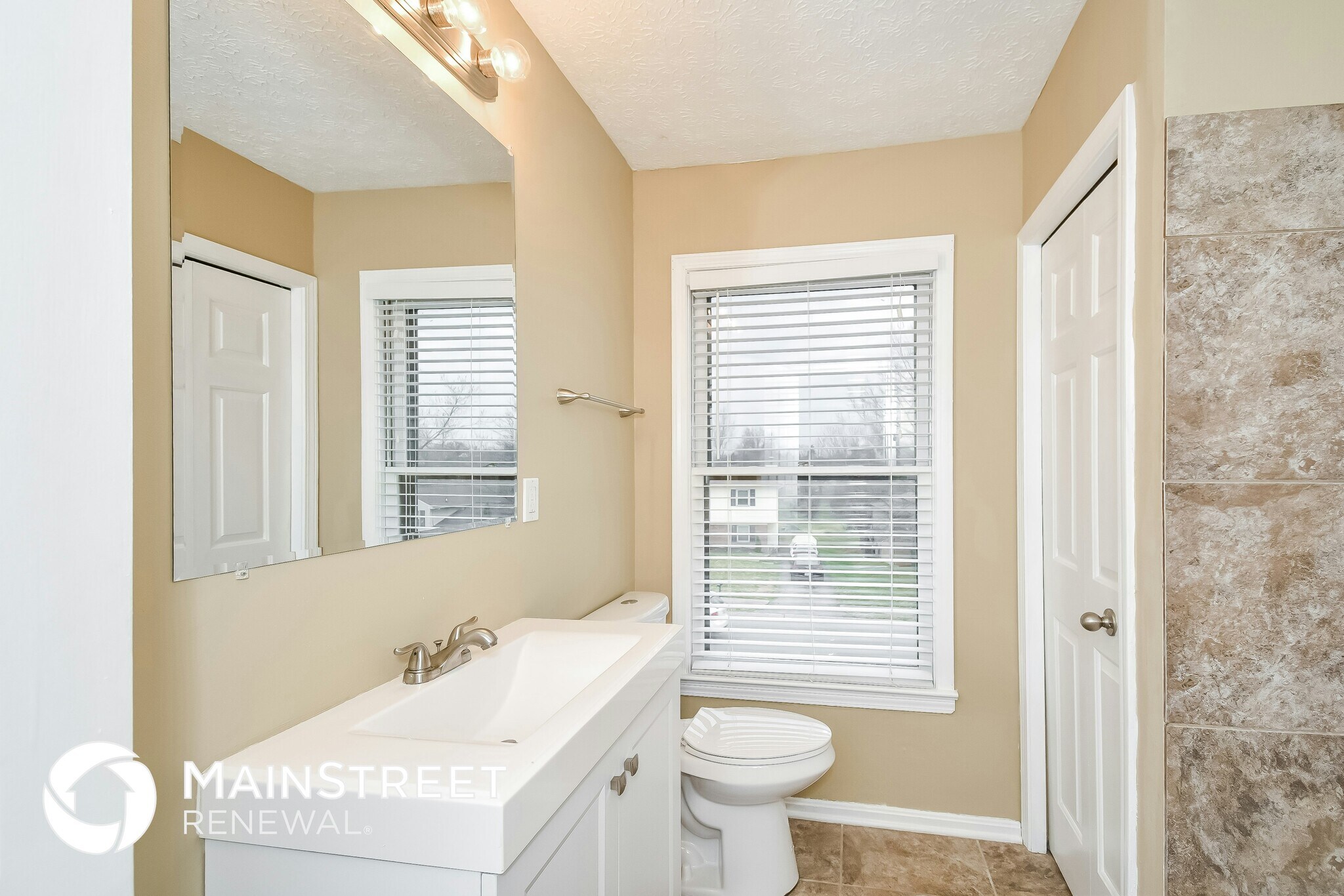 Building Photo - 4738 Shenandoah Dr