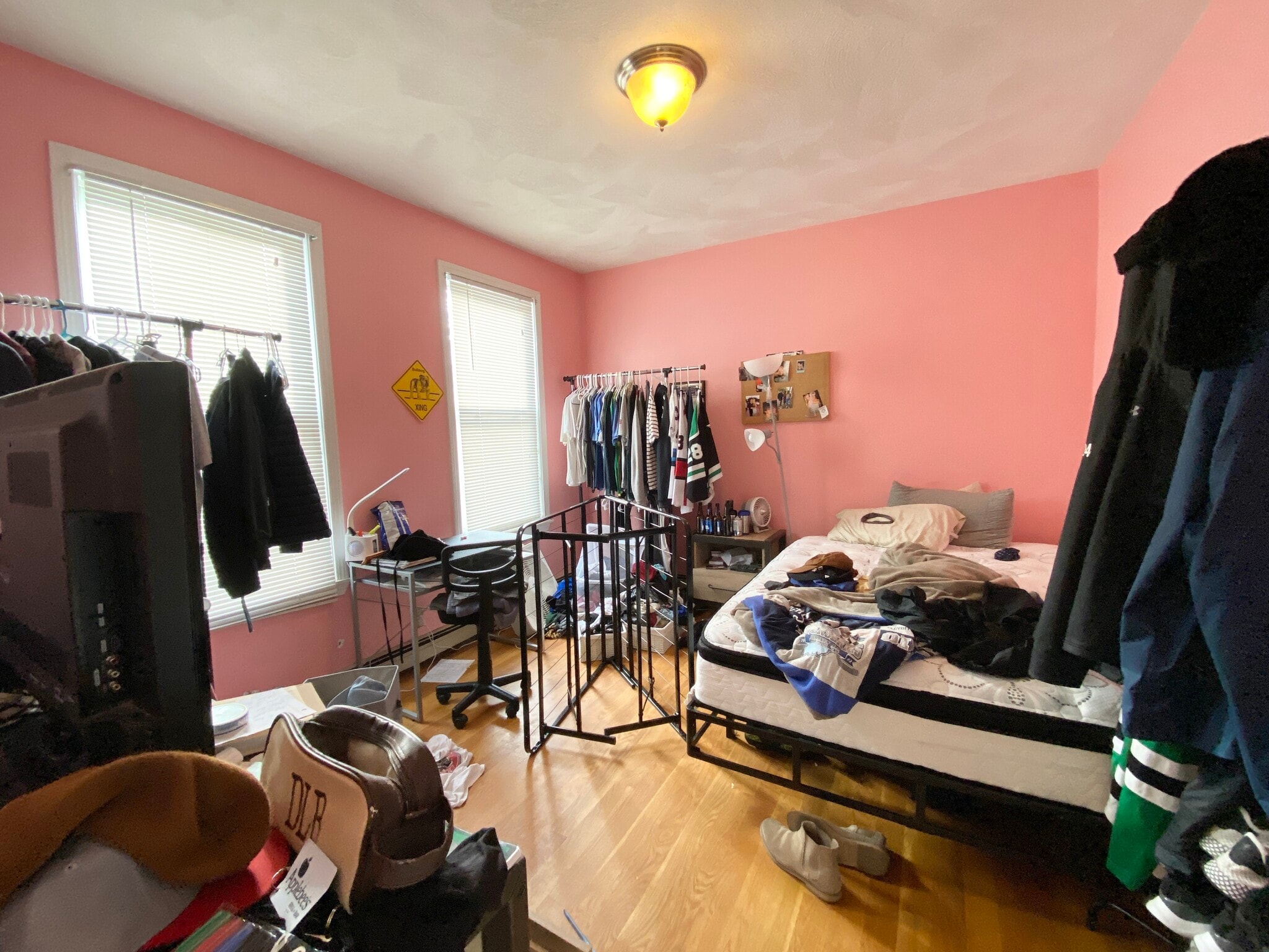 Building Photo - 27 Spring Garden St