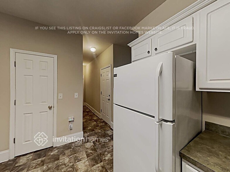 Building Photo - 111 Fate Ct