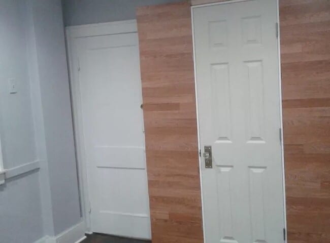 Building Photo - ELEGANT HOME