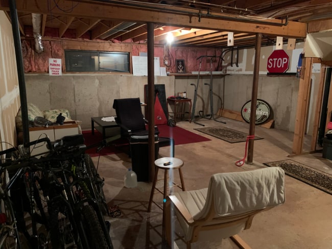 Building Photo - 62 Fox Run Ct