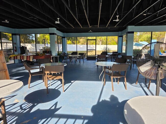 Building Photo - 9478 Nakoma Way