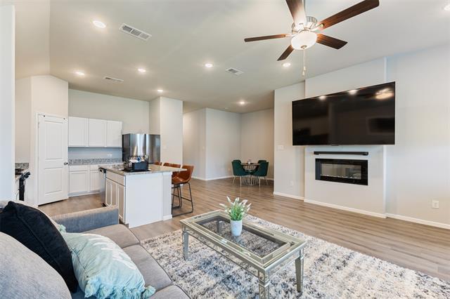 Building Photo - 7537 Prairie holly Ln