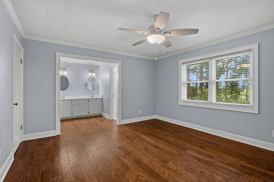 Building Photo - 1529 Whitfield Park Cir