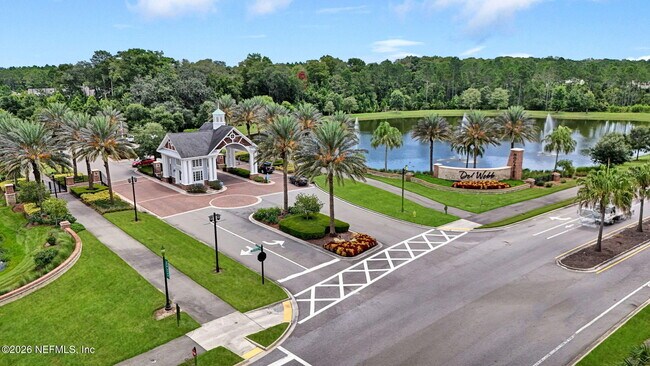 Building Photo - 1325 Fairway Village Dr