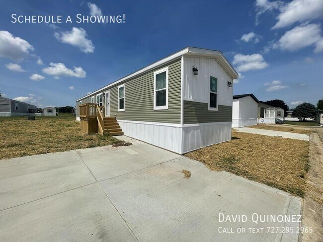 Building Photo - 701 Mill St