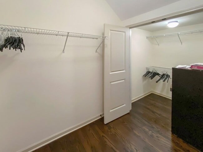 Building Photo - 598 Ansley Cir NE