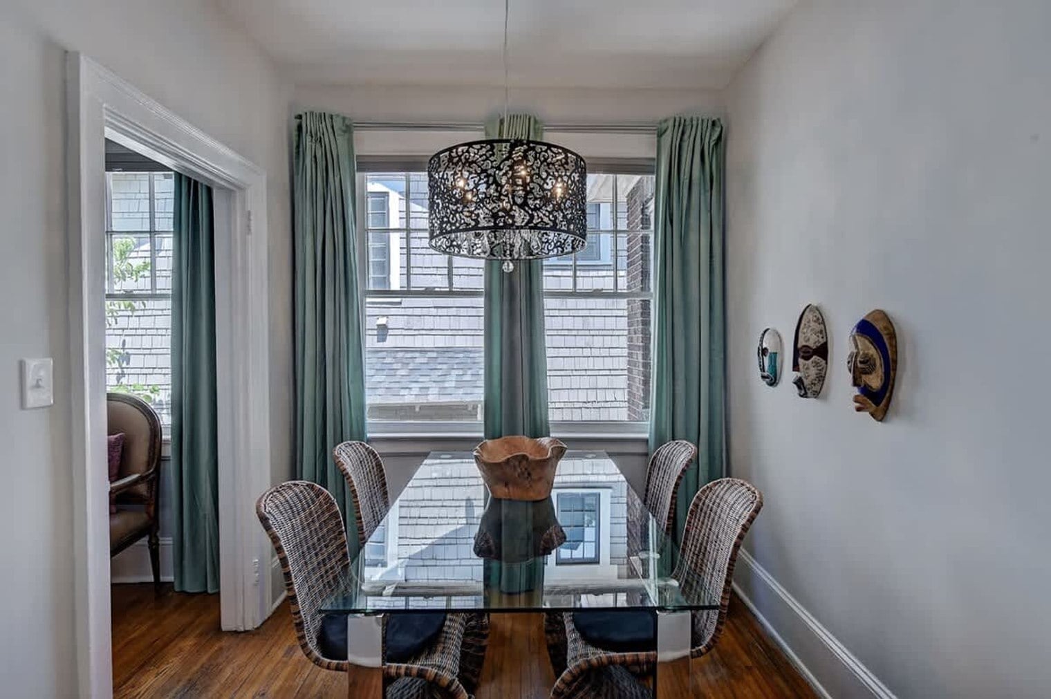 Building Photo - 518 Lamar Ave