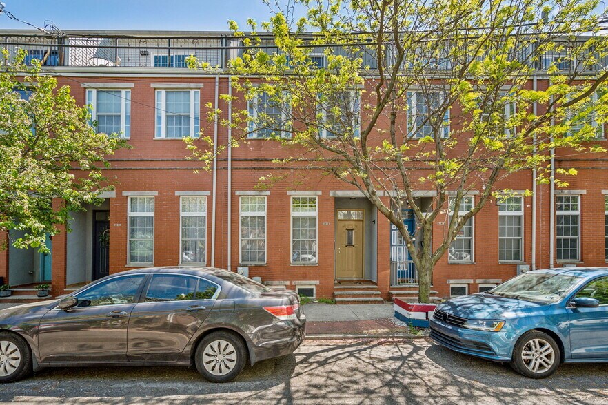 Building Photo - 1243 N Howard St