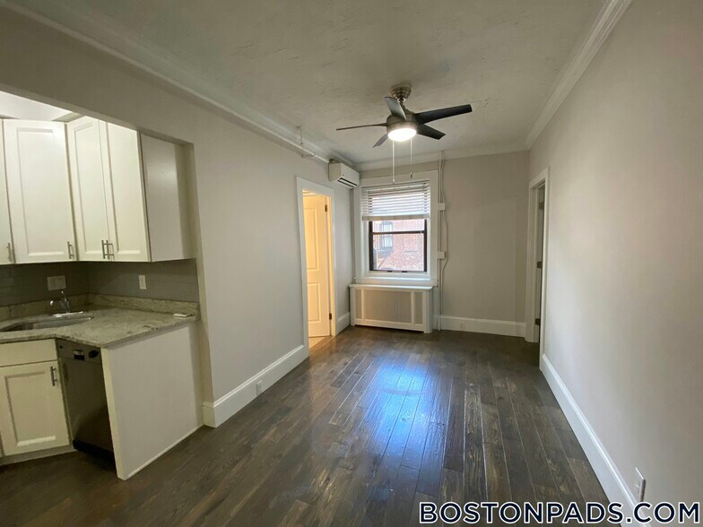 Building Photo - 91 Westland Ave