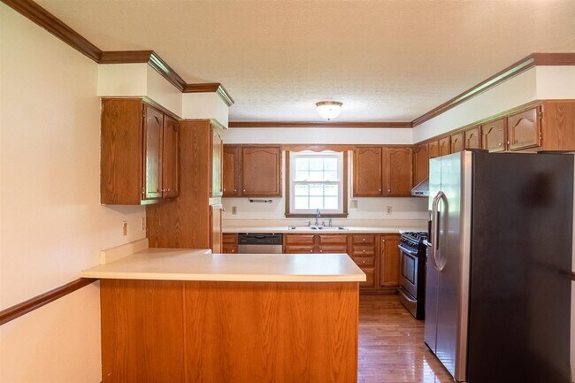 Building Photo - 3309 Smallhouse Rd