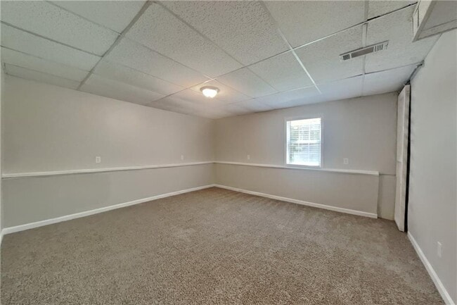 Building Photo - 1250 Summit Point Ln