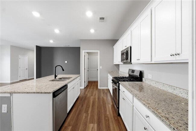 Building Photo - 21 Golden Eagle Pkwy