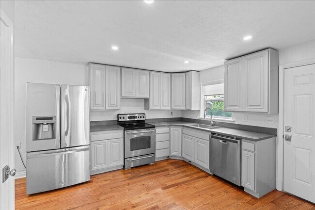 Building Photo - 3551 S 2200 W
