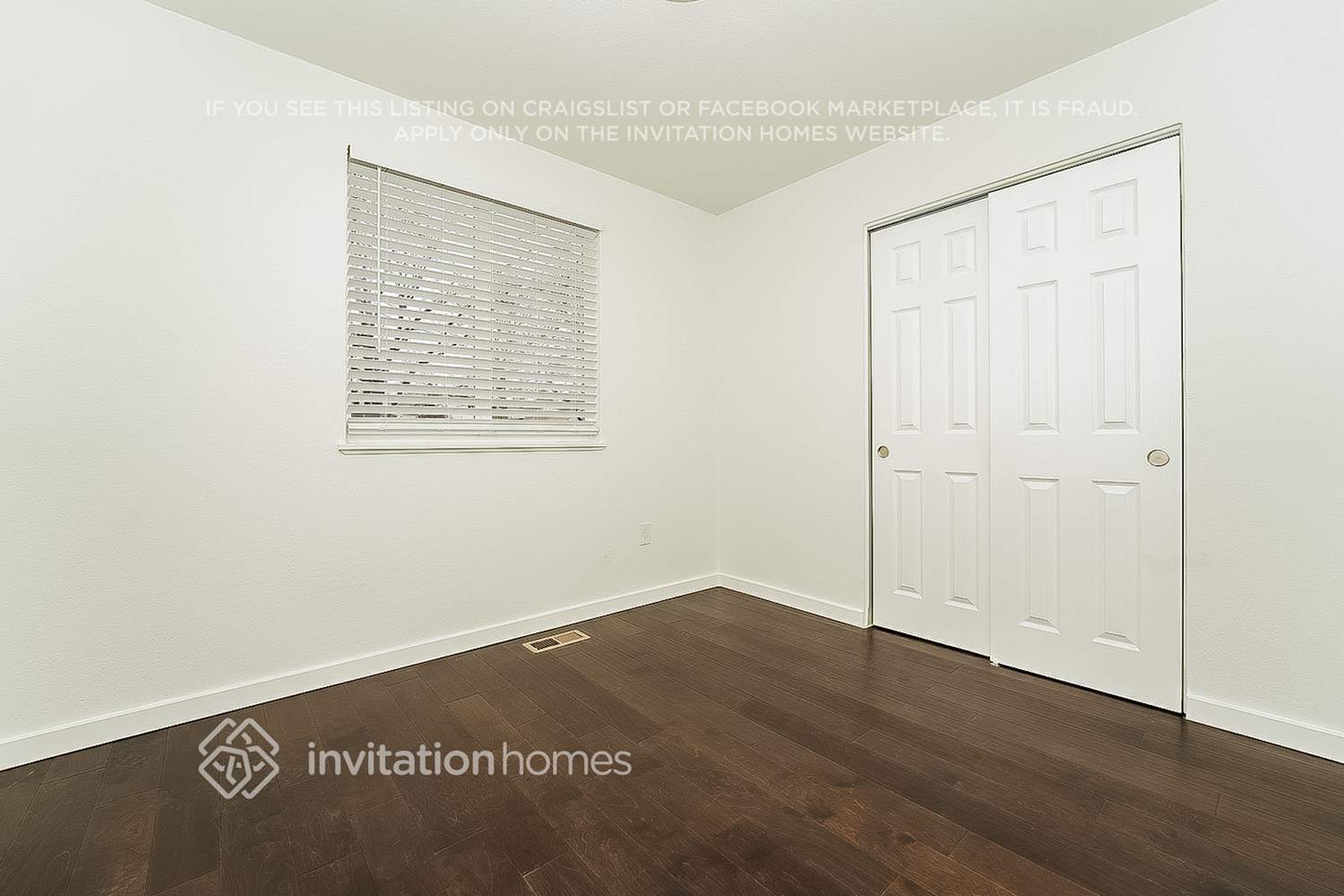 Building Photo - 2892 S Mobile St