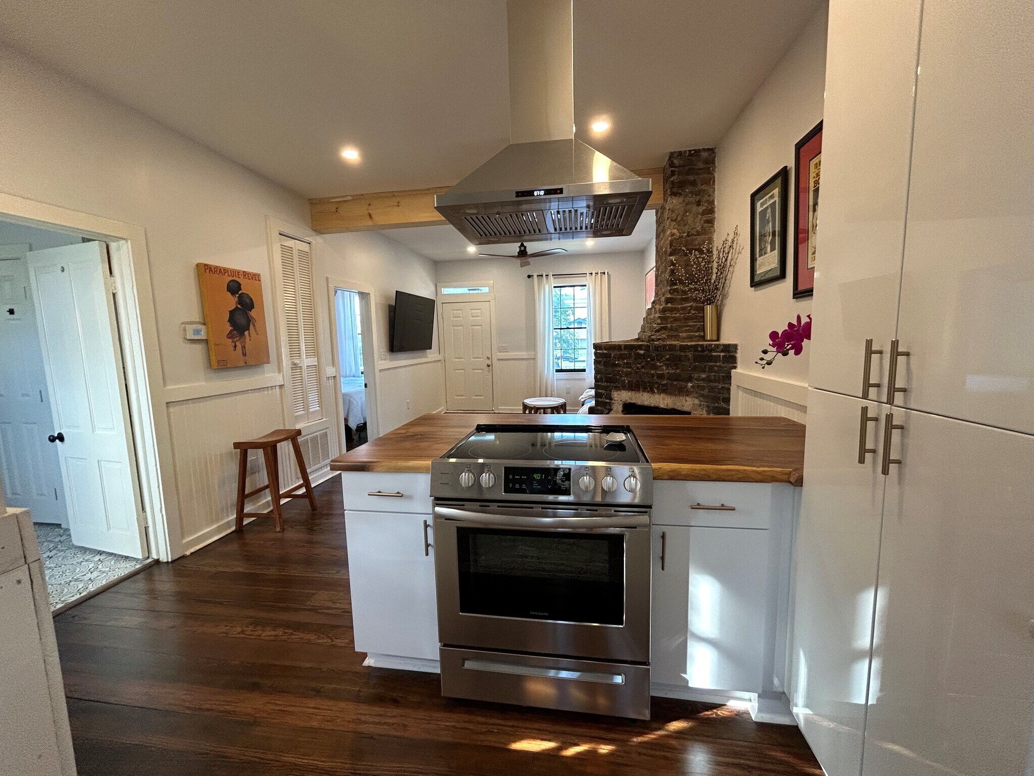 Open Kitchen Plan - 534 E Charlton St