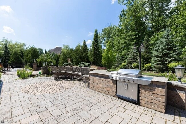 Building Photo - 3600 Oxford Cir