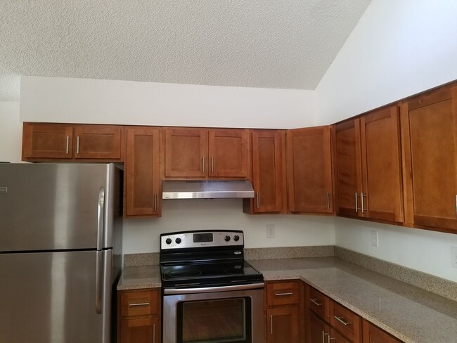 Building Photo - 2836 Troxell Ave