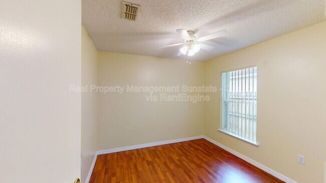 Building Photo - 654 Caladesi Trail