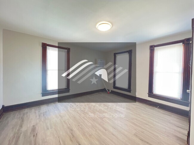 Building Photo - 224 Baltimore St