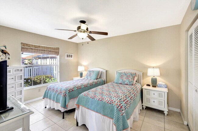 Building Photo - Furnished 2-Bedroom Home in Gulf Harbour Y...