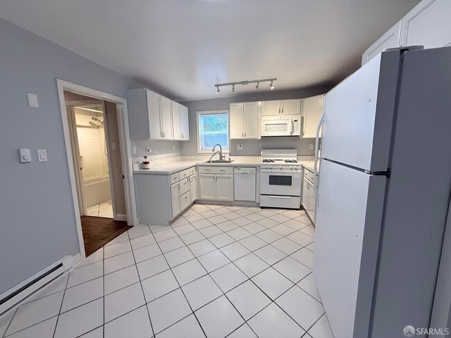 Building Photo - 3645 25th St