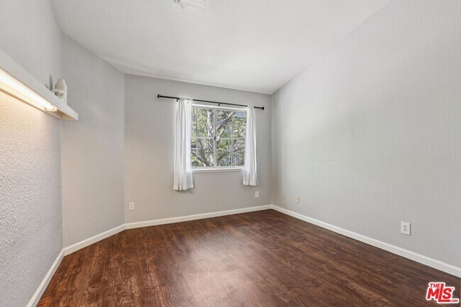 Building Photo - 1706 Bevin Brook Dr
