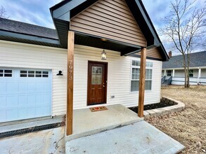Building Photo - Beautiful NEW Ranch Home with a large deck...