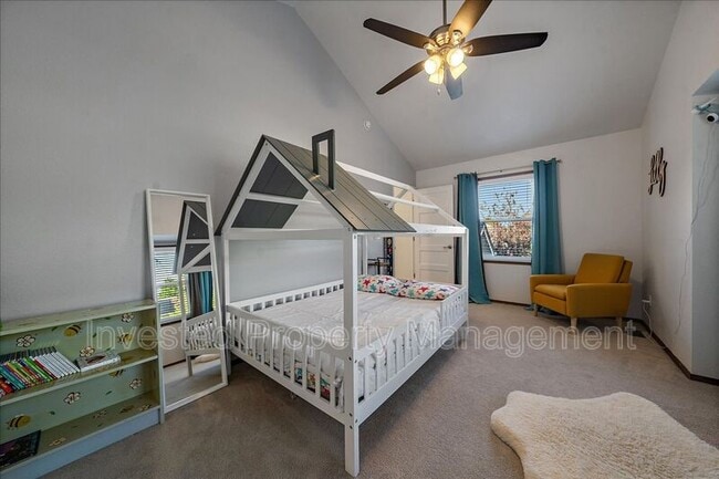 Building Photo - 7291 Palisade Dr