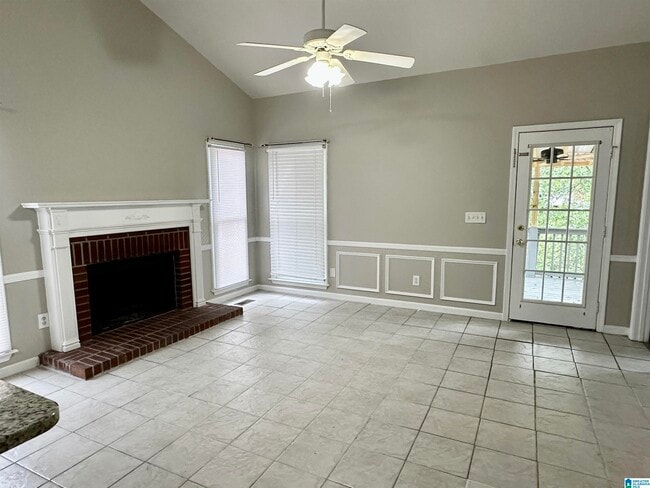 Building Photo - 515 Meadow Ridge Cir