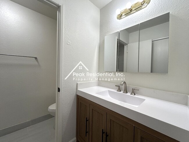 Building Photo - 6328 Bonham Cir