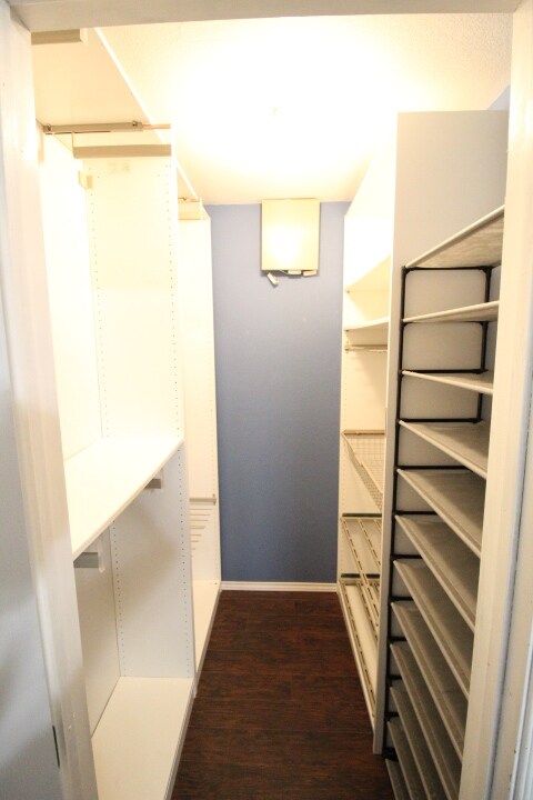 Building Photo - 1408 SW 23rd St