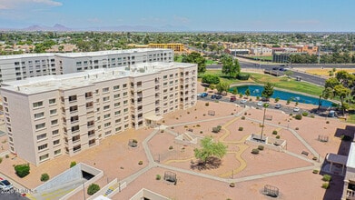 Building Photo - 7920 E Camelback Rd